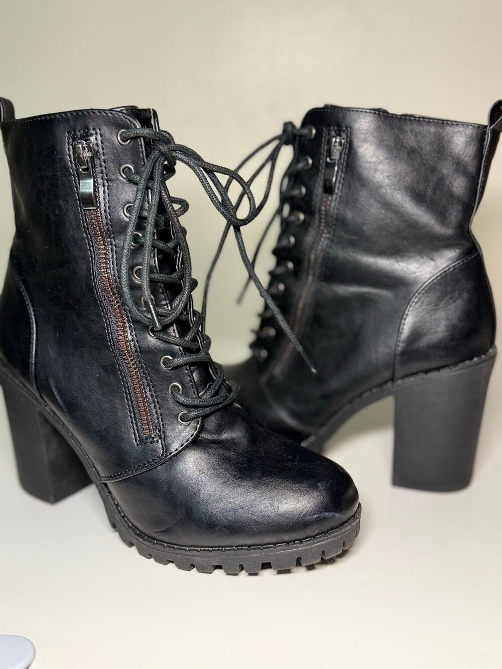 Dream Pairs Silverado Black Lace-Up Combat Ankle Boots Size 8
